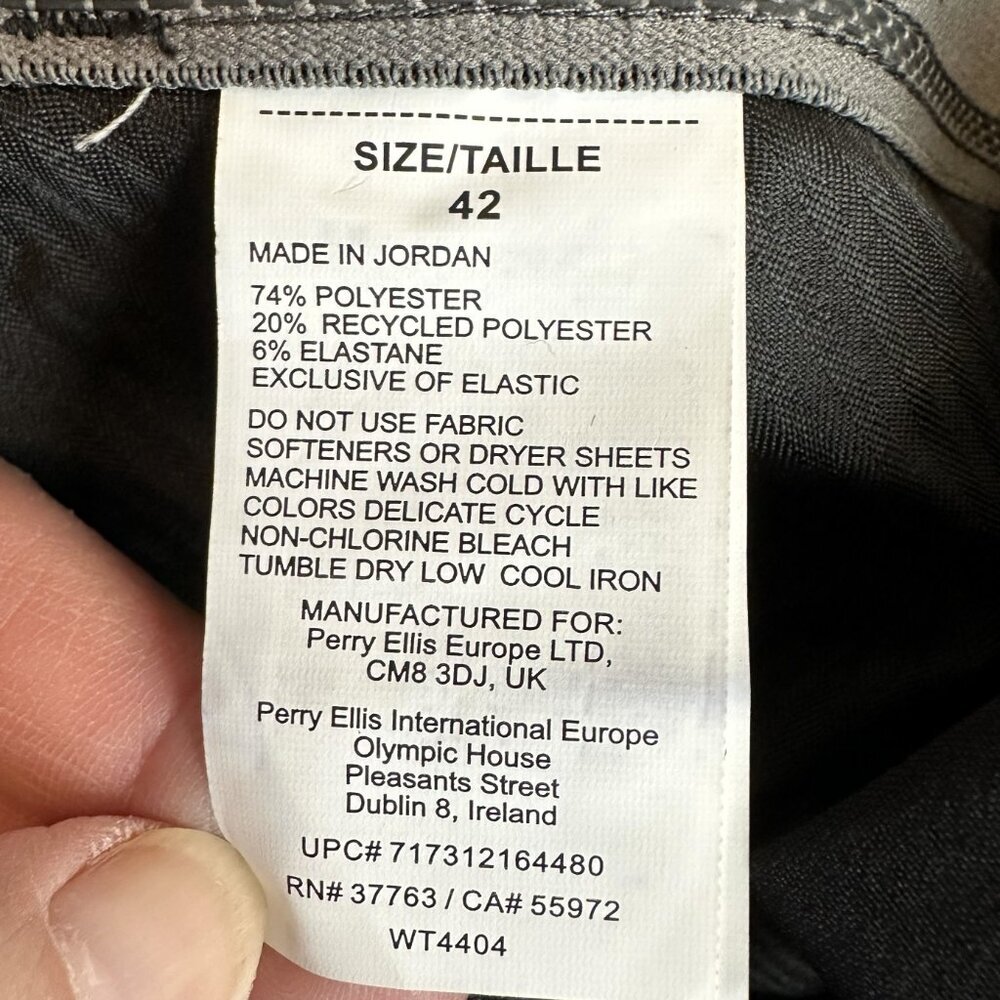 Men's Ben Hogan Performance Shorts Size 42" Waist Color Is Black NWT - Picture 5 of 6